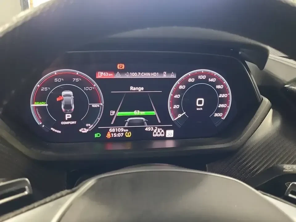 2022 Audi RS e-tron GT - Image 15 of 15