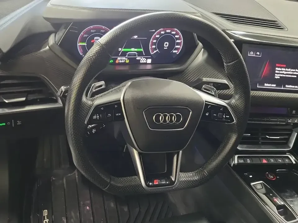 2022 Audi RS e-tron GT - Image 11 of 15