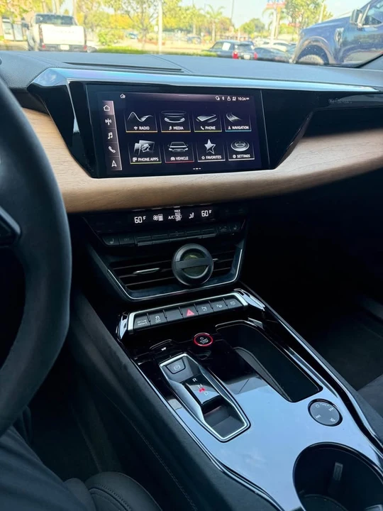2022 Audi RS e-tron GT - Image 13 of 20