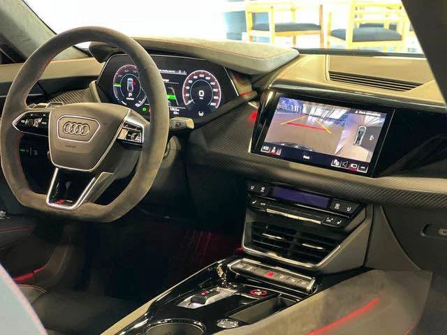 2022 Audi RS e-tron GT - Image 15 of 20