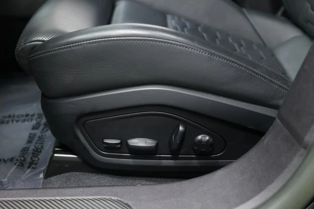 2022 Audi e-tron GT - Image 17 of 21