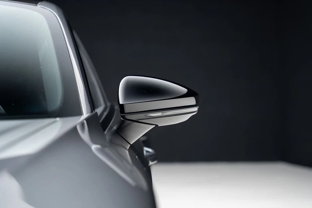 2022 Audi e-tron GT - Image 15 of 21