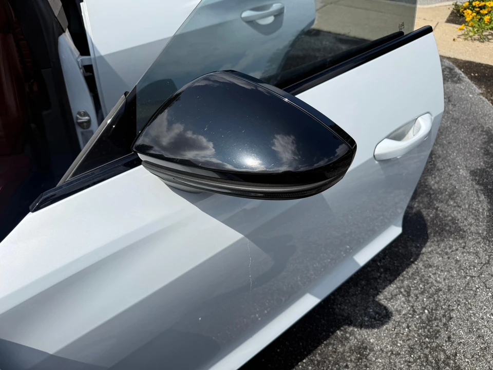 2022 Audi RS e-tron GT - Image 11 of 31
