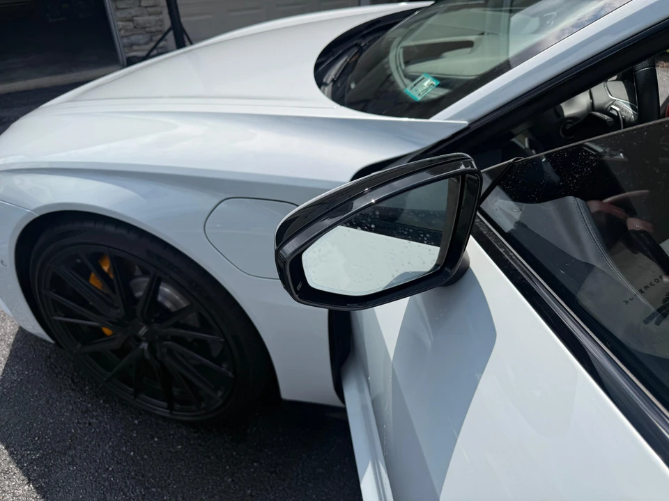 2022 Audi RS e-tron GT - Image 12 of 31
