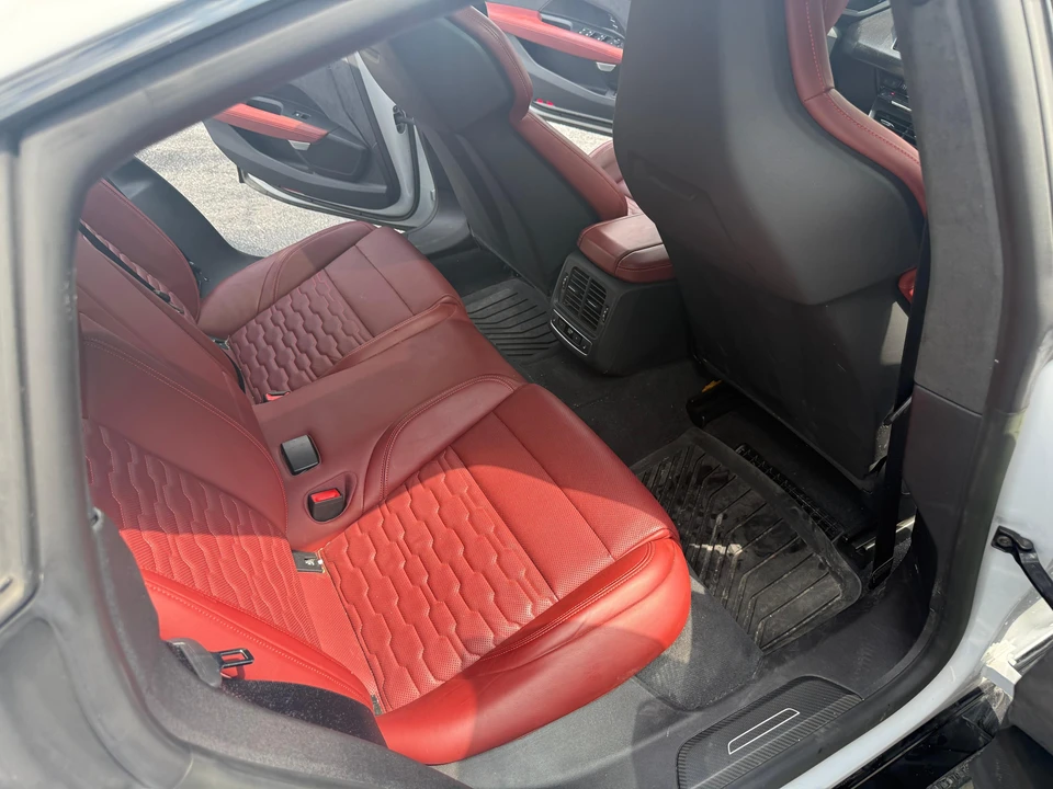 2022 Audi RS e-tron GT - Image 29 of 31