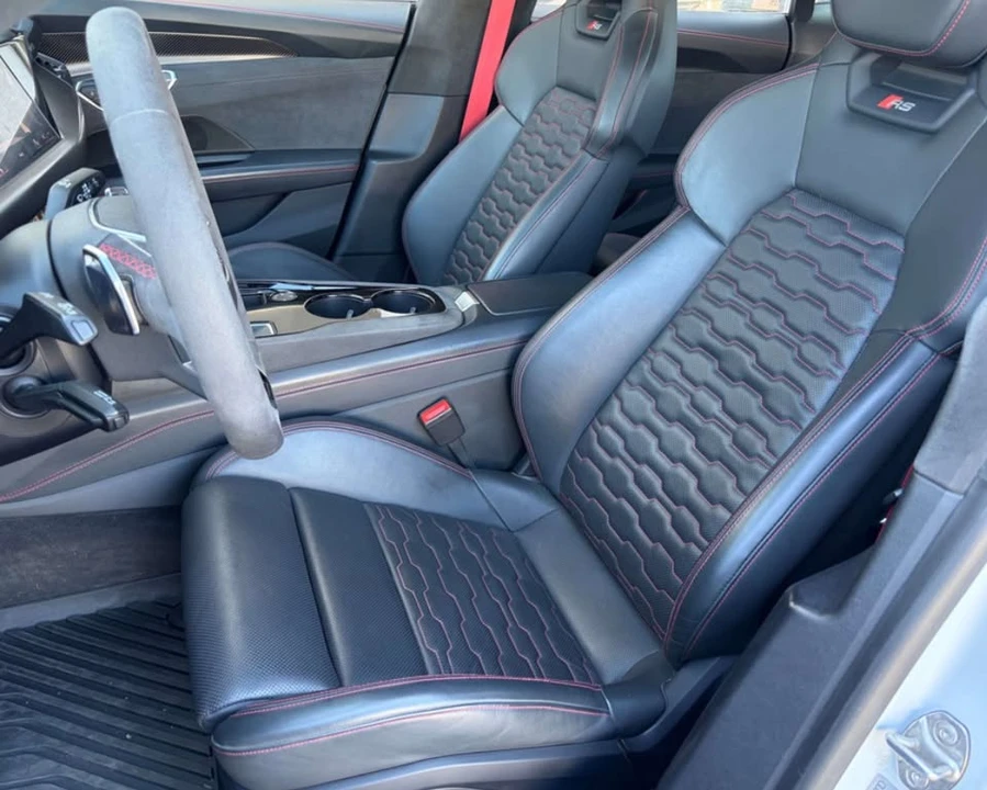 2022 Audi RS e-tron GT - Image 8 of 15