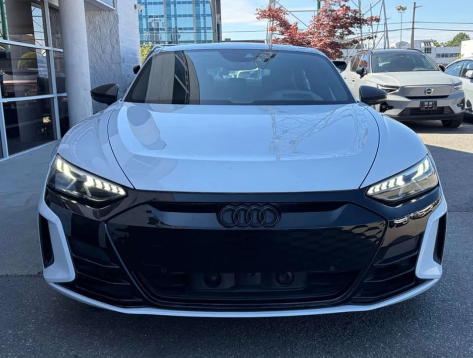 2022 Audi RS e-tron GT - Image 7 of 15
