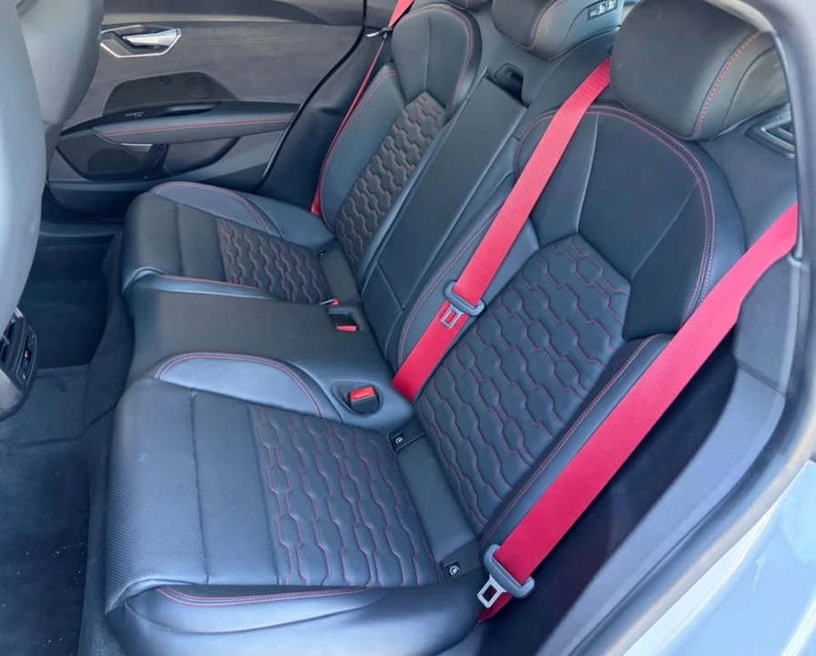 2022 Audi RS e-tron GT - Image 13 of 15