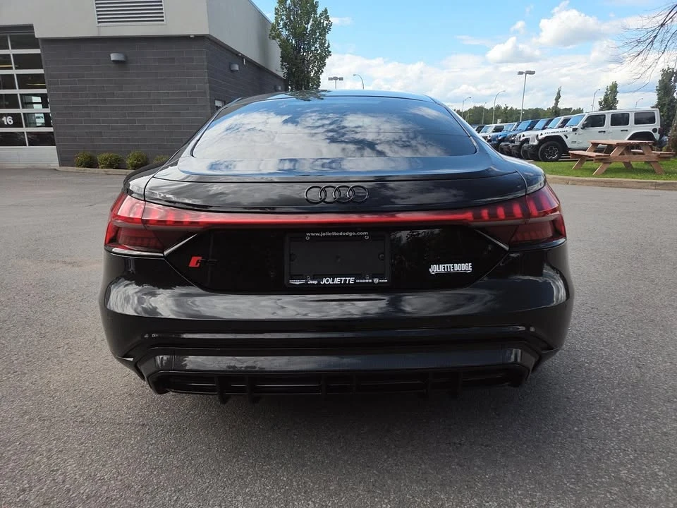 2022 Audi RS e-tron GT - Image 7 of 20