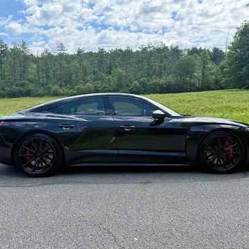 2022 Audi RS e-tron GT
