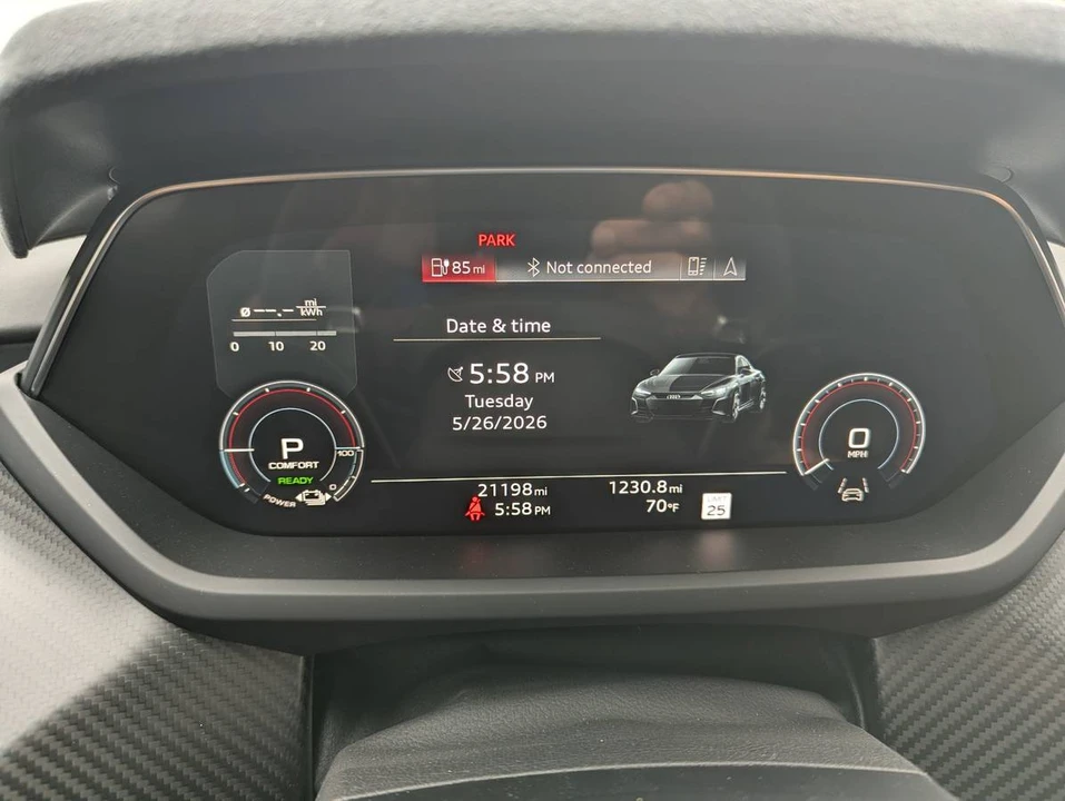 2022 Audi RS e-tron GT - Image 11 of 12