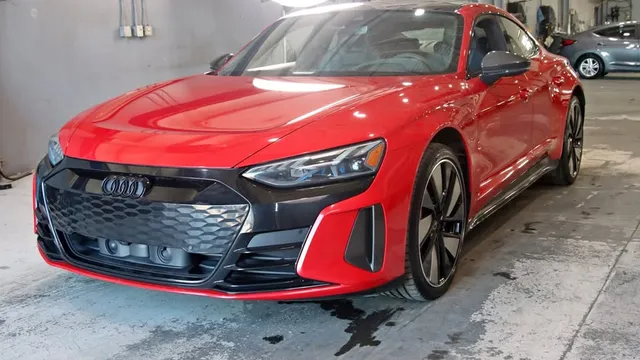 2022 Audi RS e-tron GT quattro