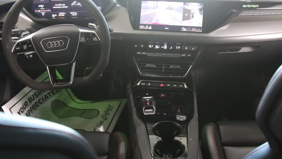 2022 Audi RS e-tron GT - Image 12 of 18