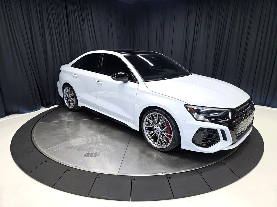 2022 Audi 8Y RS3 - Image 13 of 21