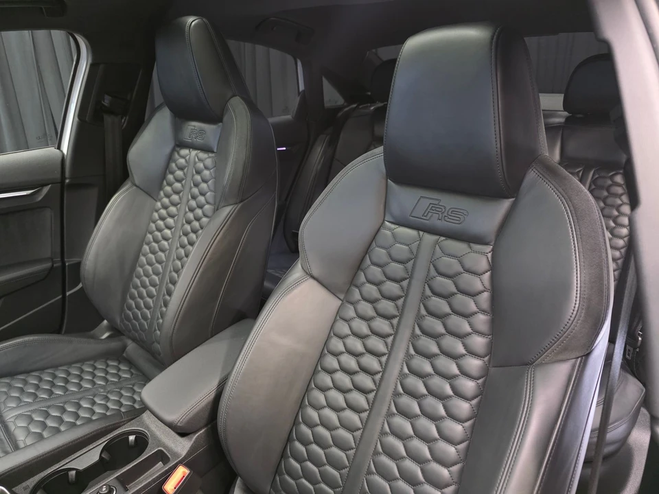 2022 Audi 8Y RS3 - Image 19 of 21