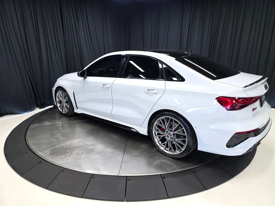 2022 Audi 8Y RS3 - Image 9 of 21