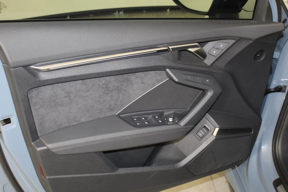 2022 Audi 8Y RS3 - Image 8 of 15