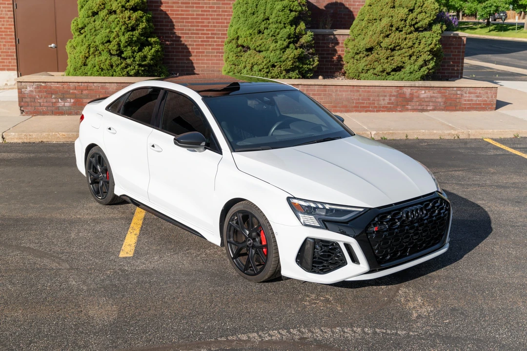 2022 Audi 8Y RS3 - Image 10 of 31