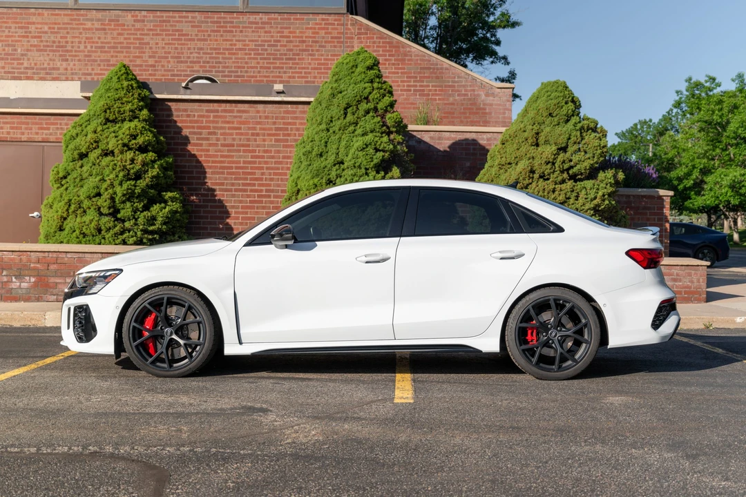 2022 Audi 8Y RS3 - Image 3 of 31