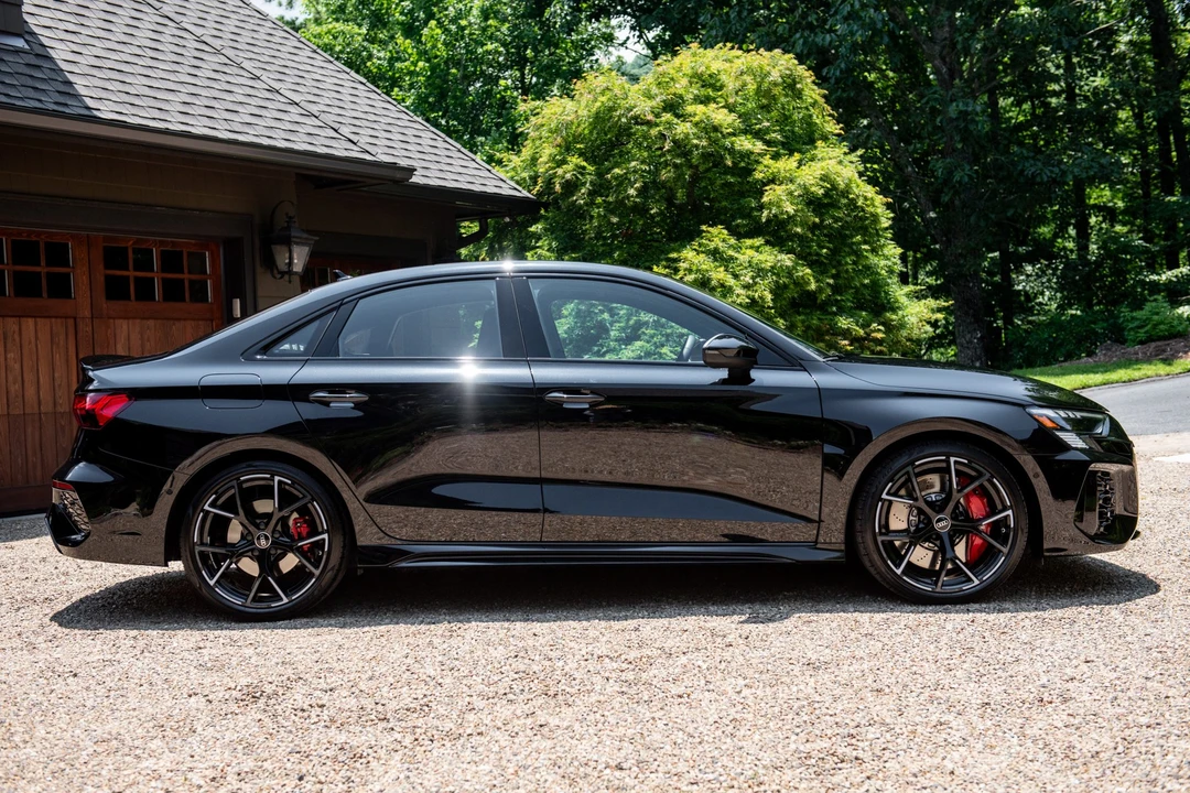 2022 Audi 8Y RS3 - Image 5 of 31