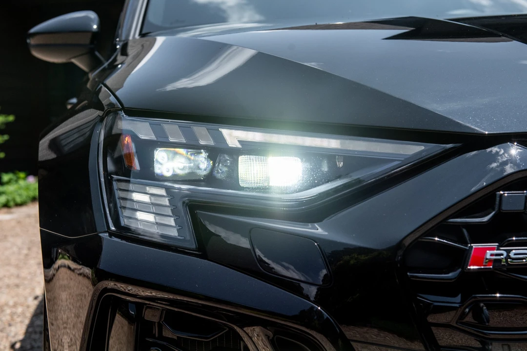 2022 Audi 8Y RS3 - Image 10 of 31