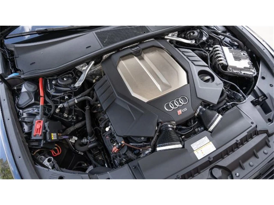 2022 Audi C8 RS6 - Image 16 of 17
