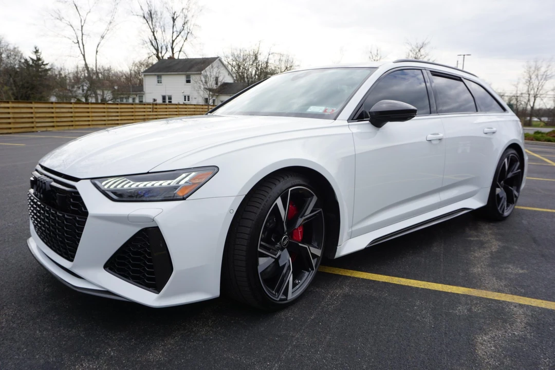 2022 Audi C8 RS6 - Image 7 of 31