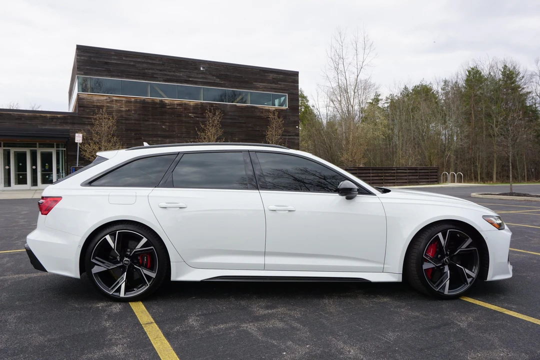 2022 Audi C8 RS6 - Image 21 of 31