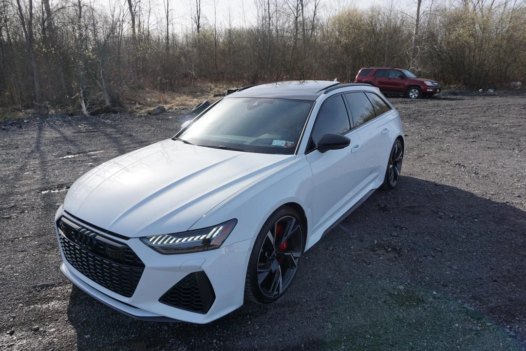 2022 Audi C8 RS6 - Image 4 of 31