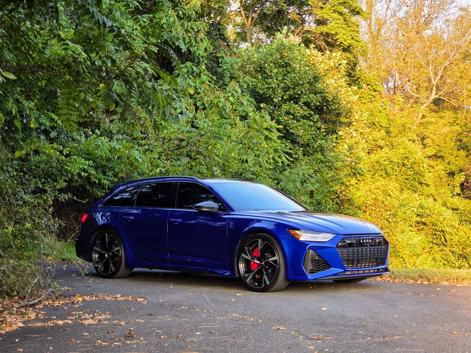 2022 Audi C8 RS6 - Image 2 of 31