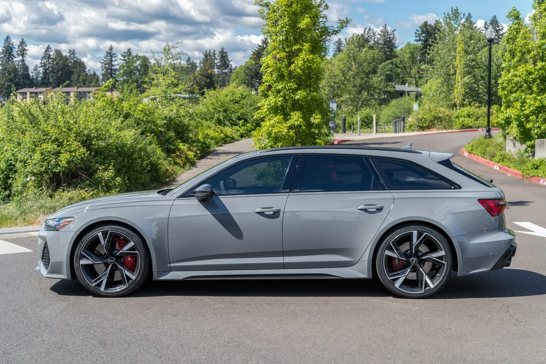 2022 Audi C8 RS6 - Image 9 of 31