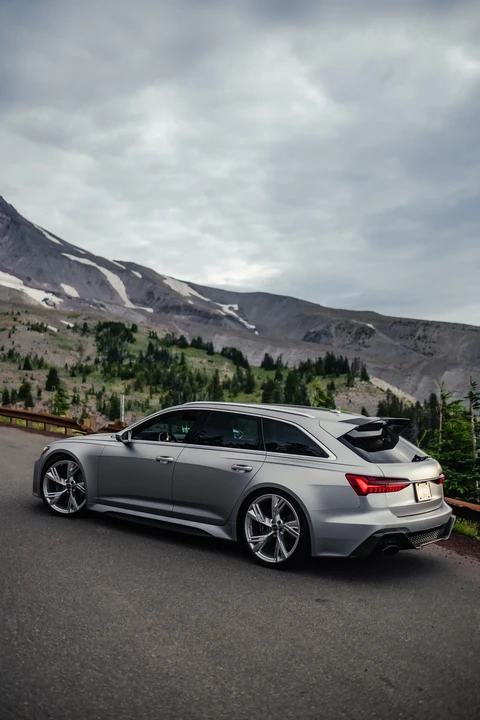 2022 Audi C8 RS6 - Image 10 of 31