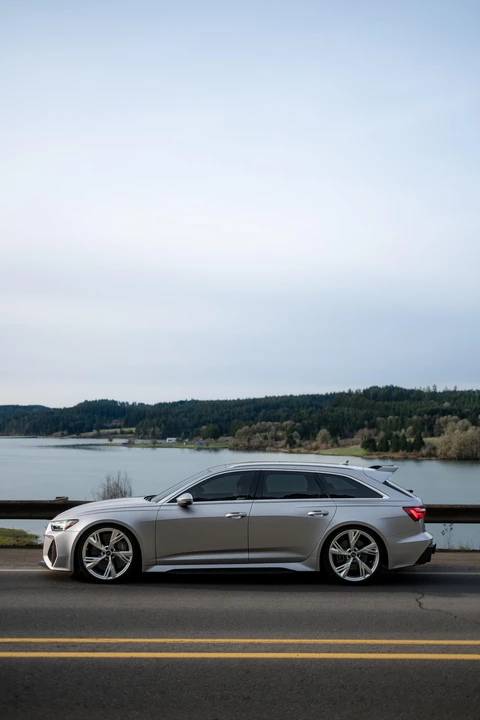 2022 Audi C8 RS6 - Image 8 of 31