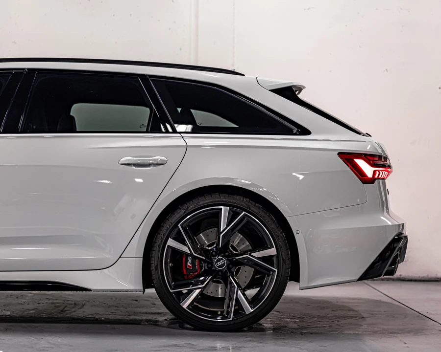 2022 Audi C8 RS6 - Image 21 of 31