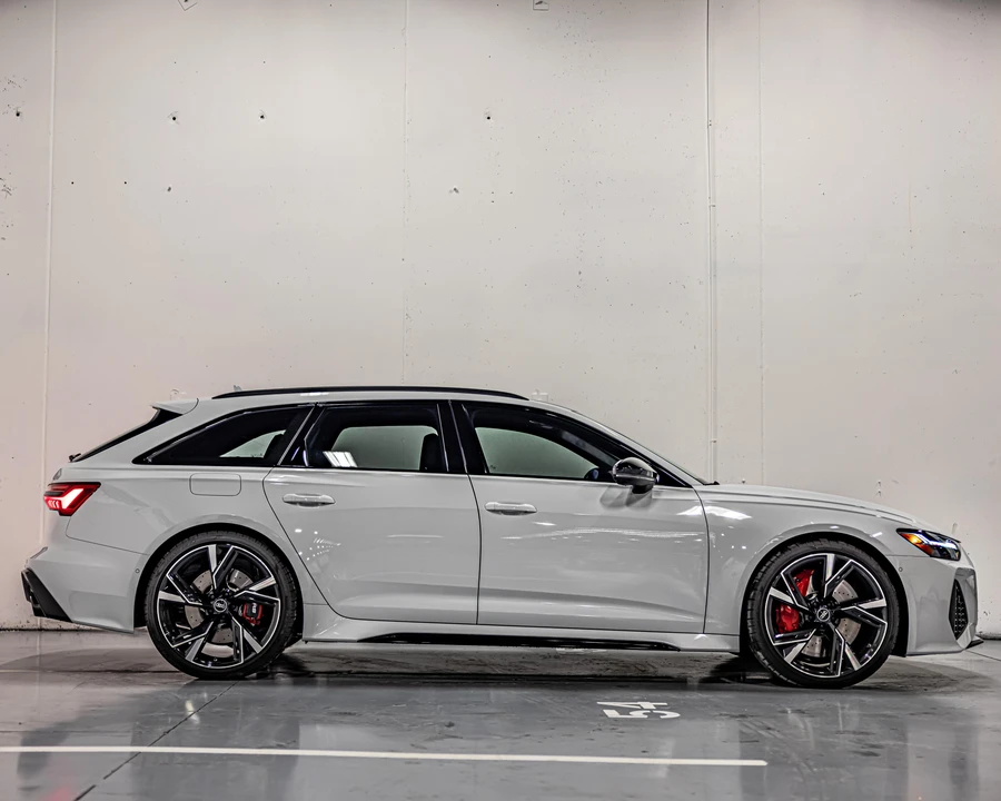 2022 Audi C8 RS6 - Image 10 of 31