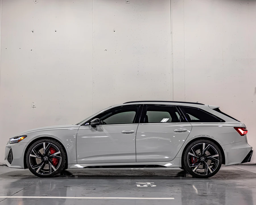 2022 Audi C8 RS6 - Image 8 of 31