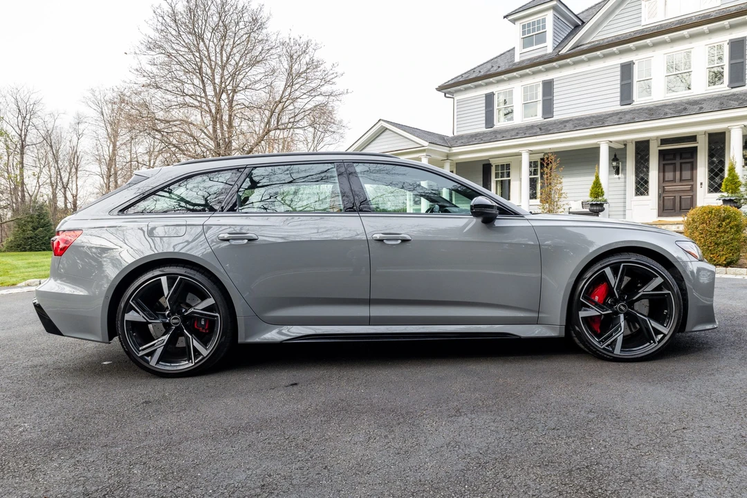 2022 Audi C8 RS6 - Image 7 of 31