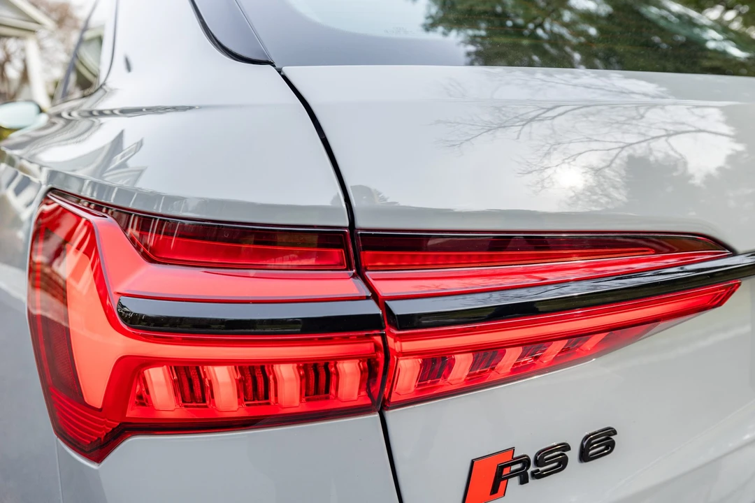 2022 Audi C8 RS6 - Image 17 of 31