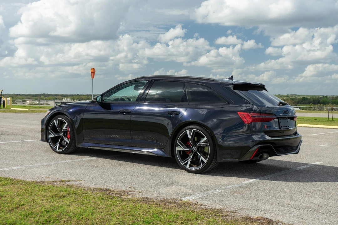 2022 Audi C8 RS6 - Image 23 of 31