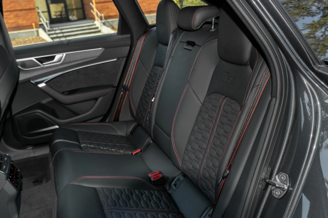 2022 Audi C8 RS6 - Image 27 of 31