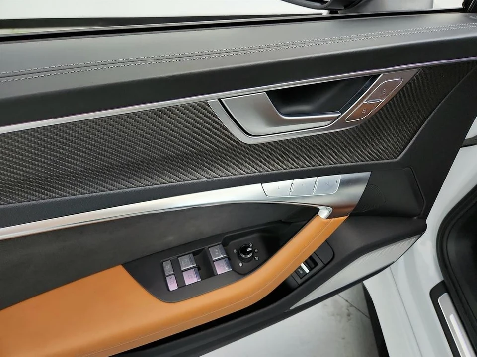 2022 Audi C8 RS6 - Image 23 of 31