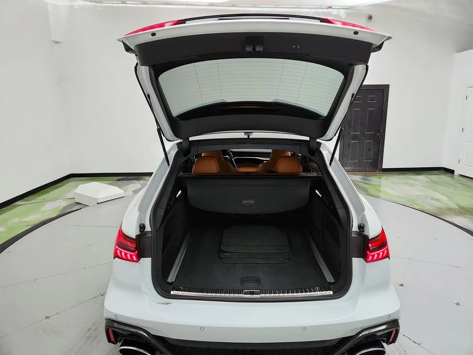 2022 Audi RS6 - Image 31 of 31