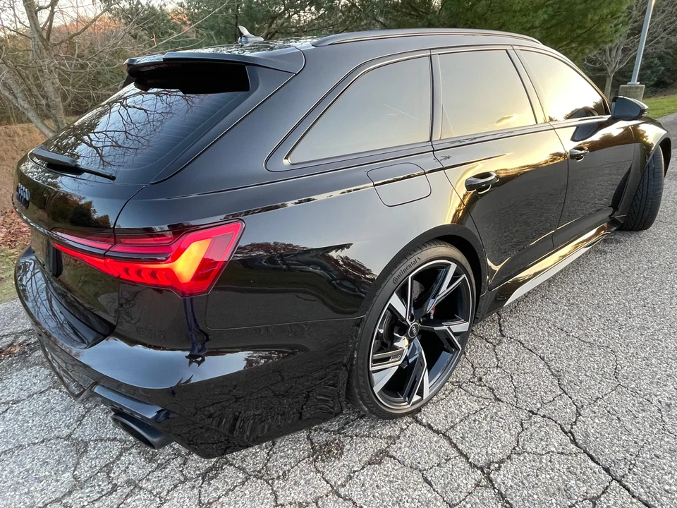 2022 Audi C8 RS6 - Image 14 of 31