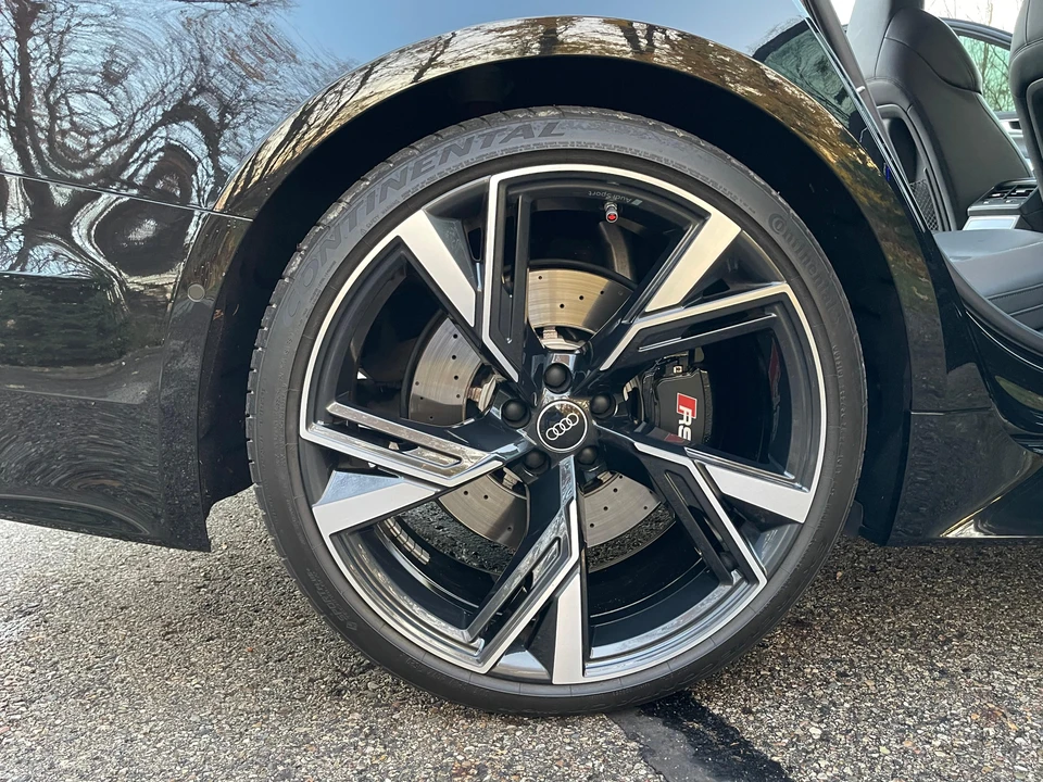 2022 Audi C8 RS6 - Image 29 of 31