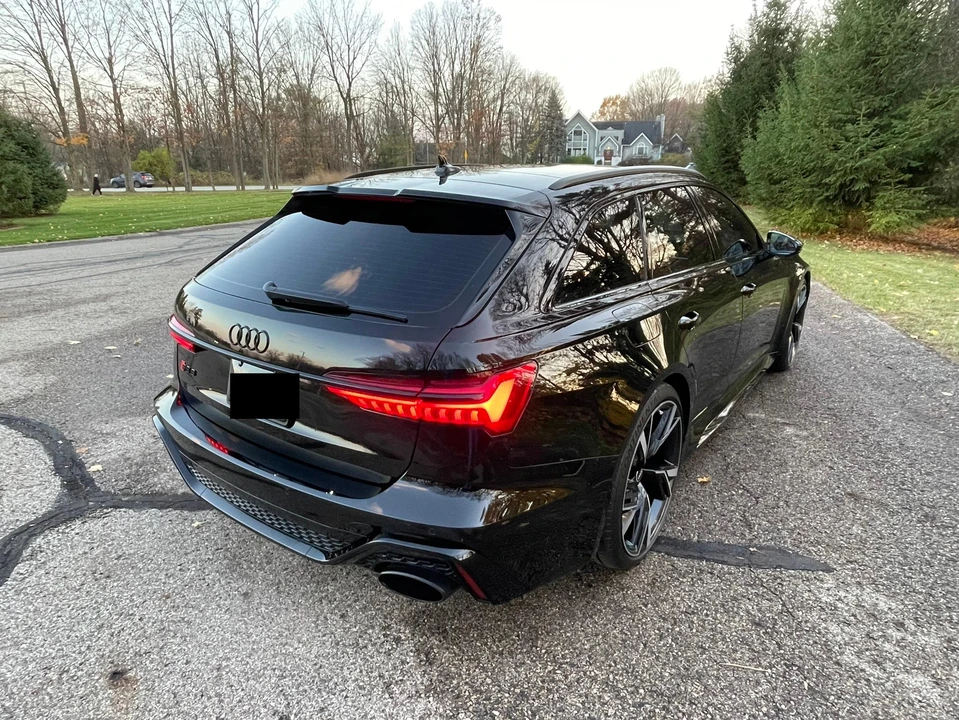 2022 Audi C8 RS6 - Image 12 of 31
