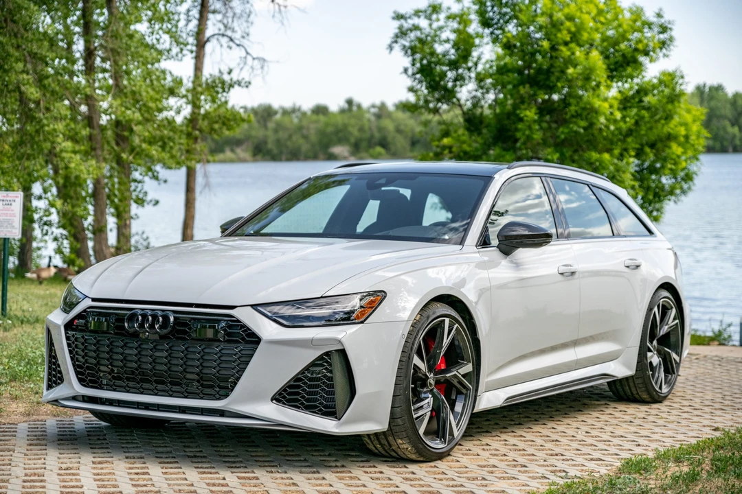 2022 Audi C8 RS6 - Image 2 of 31