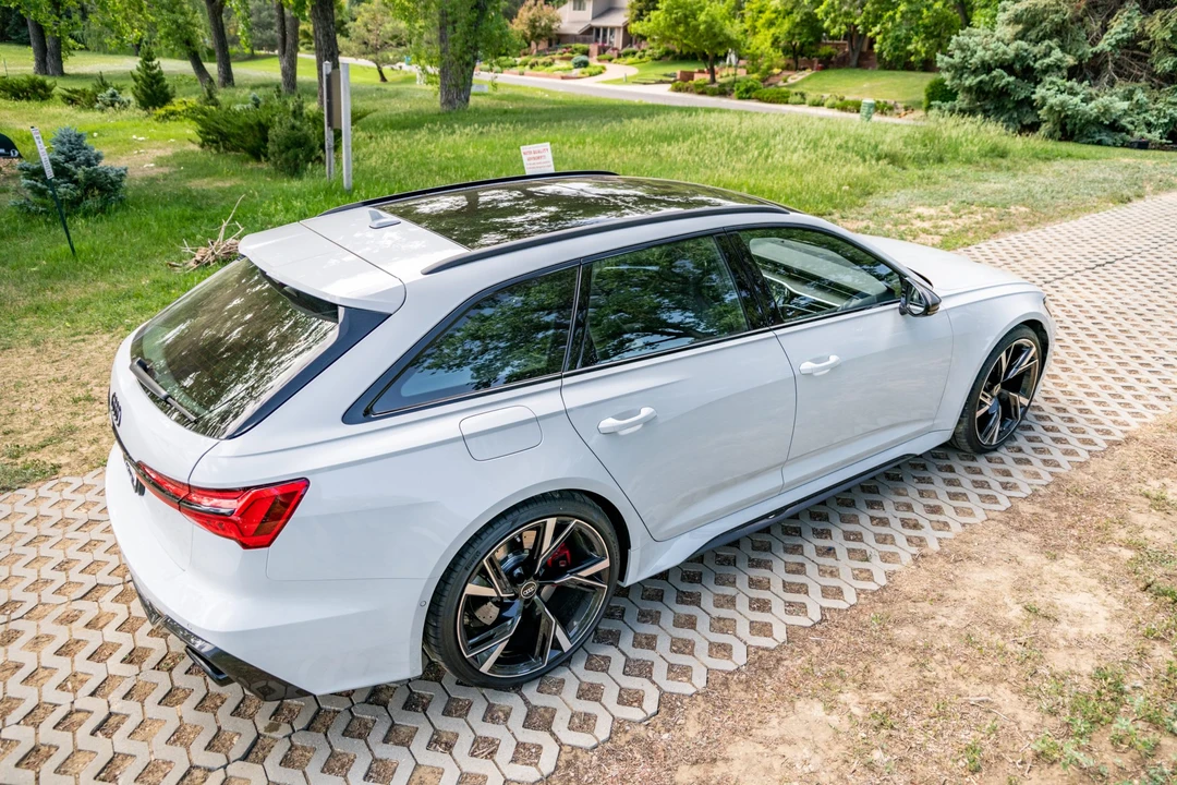 2022 Audi C8 RS6 - Image 16 of 31