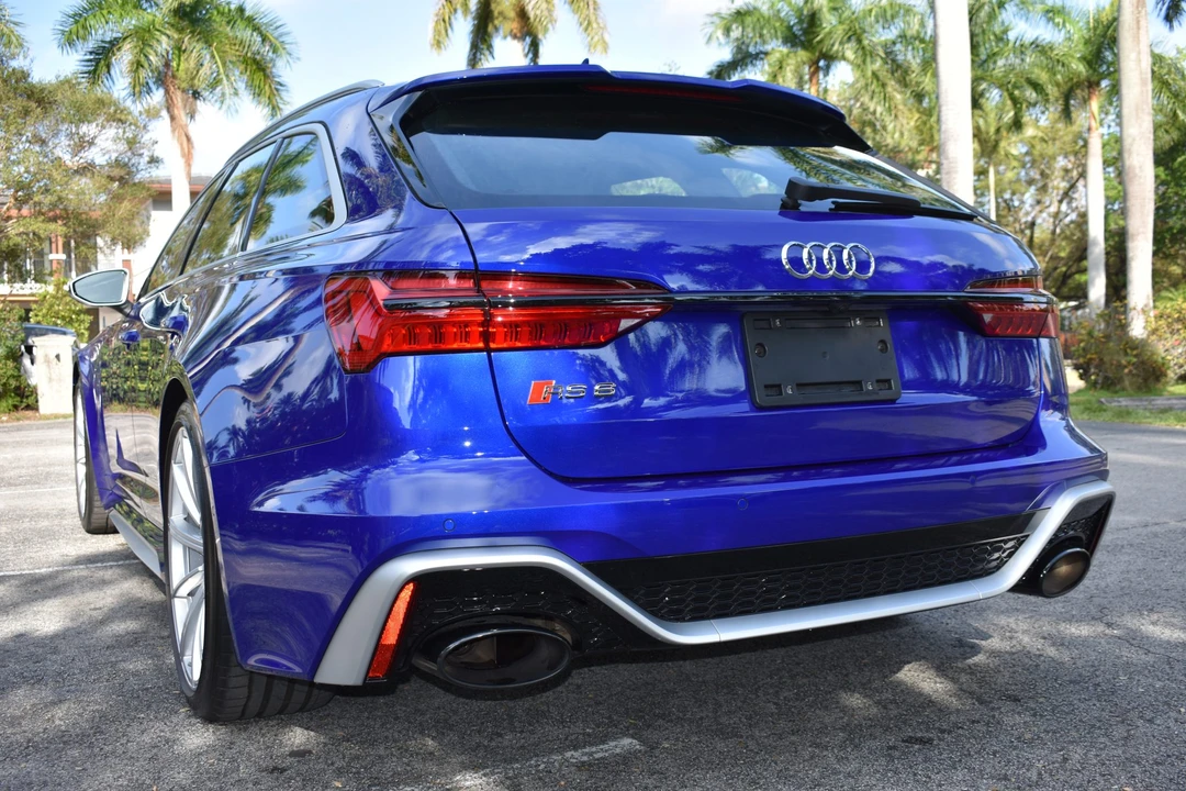2022 Audi C8 RS6 - Image 10 of 31