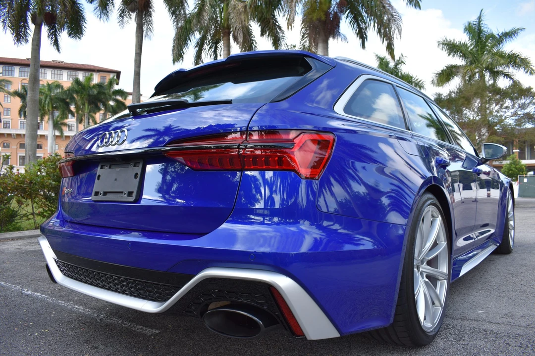 2022 Audi C8 RS6 - Image 14 of 31