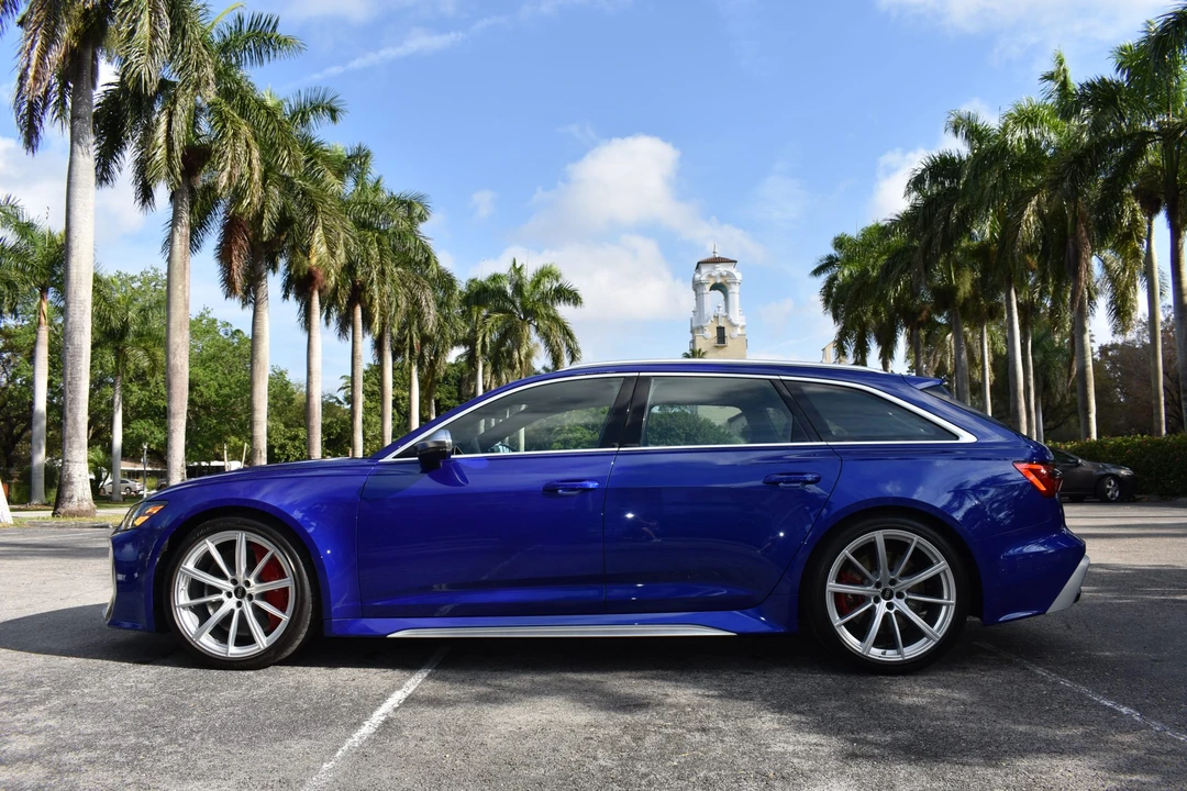 2022 Audi C8 RS6 - Image 6 of 31